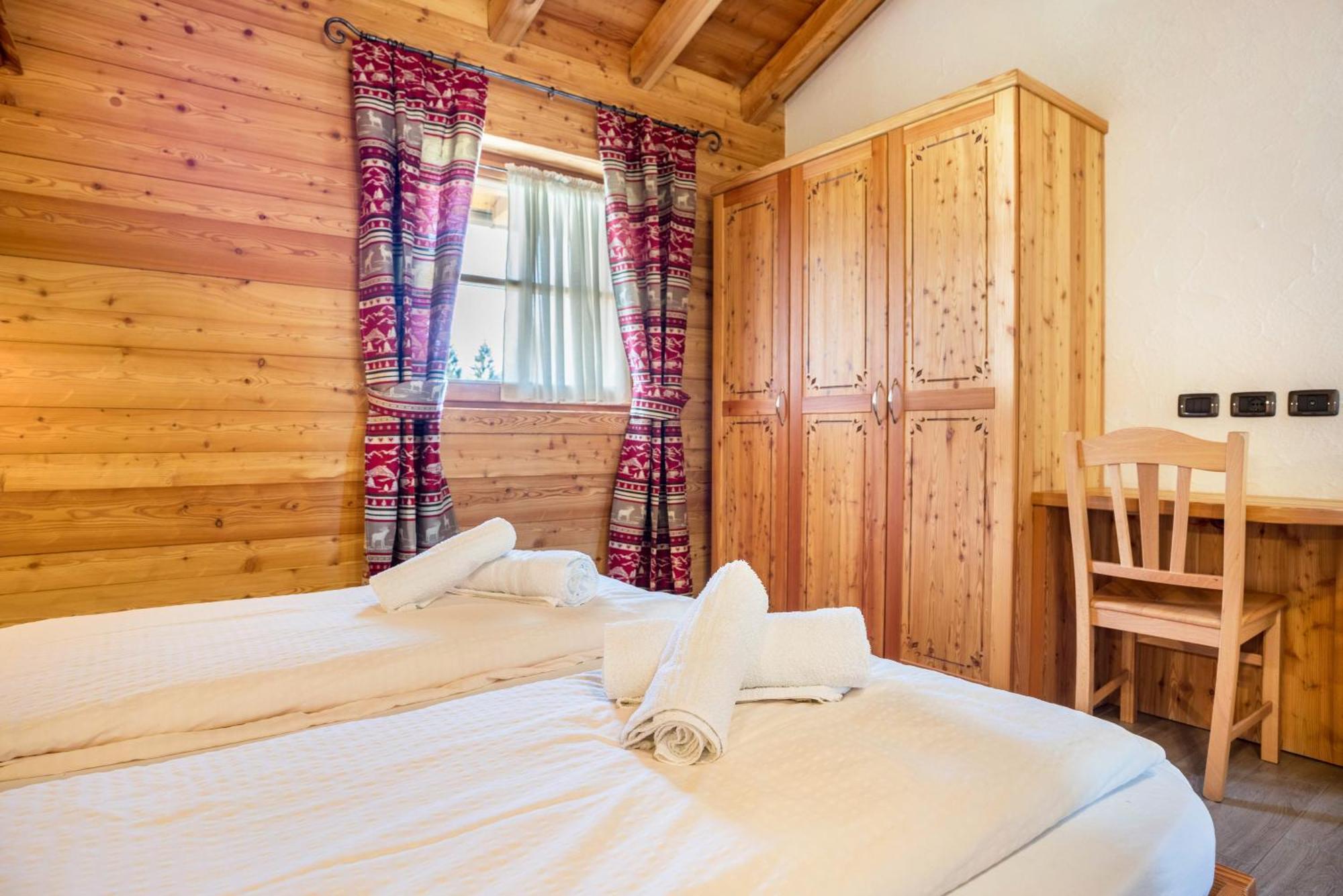 Chalet Camping Fae 1 Madonna Esterno foto