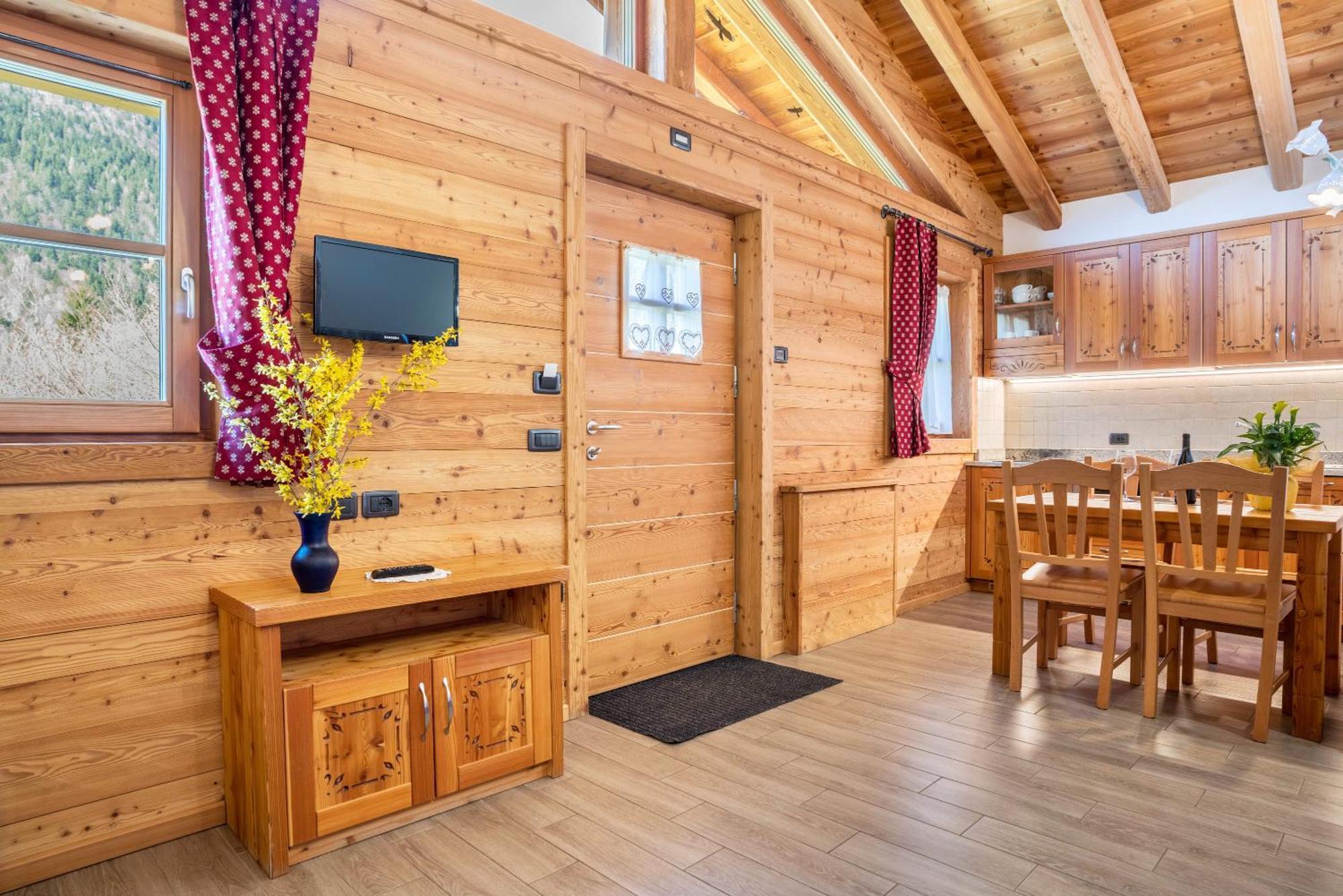 Chalet Camping Fae 1 Madonna Esterno foto
