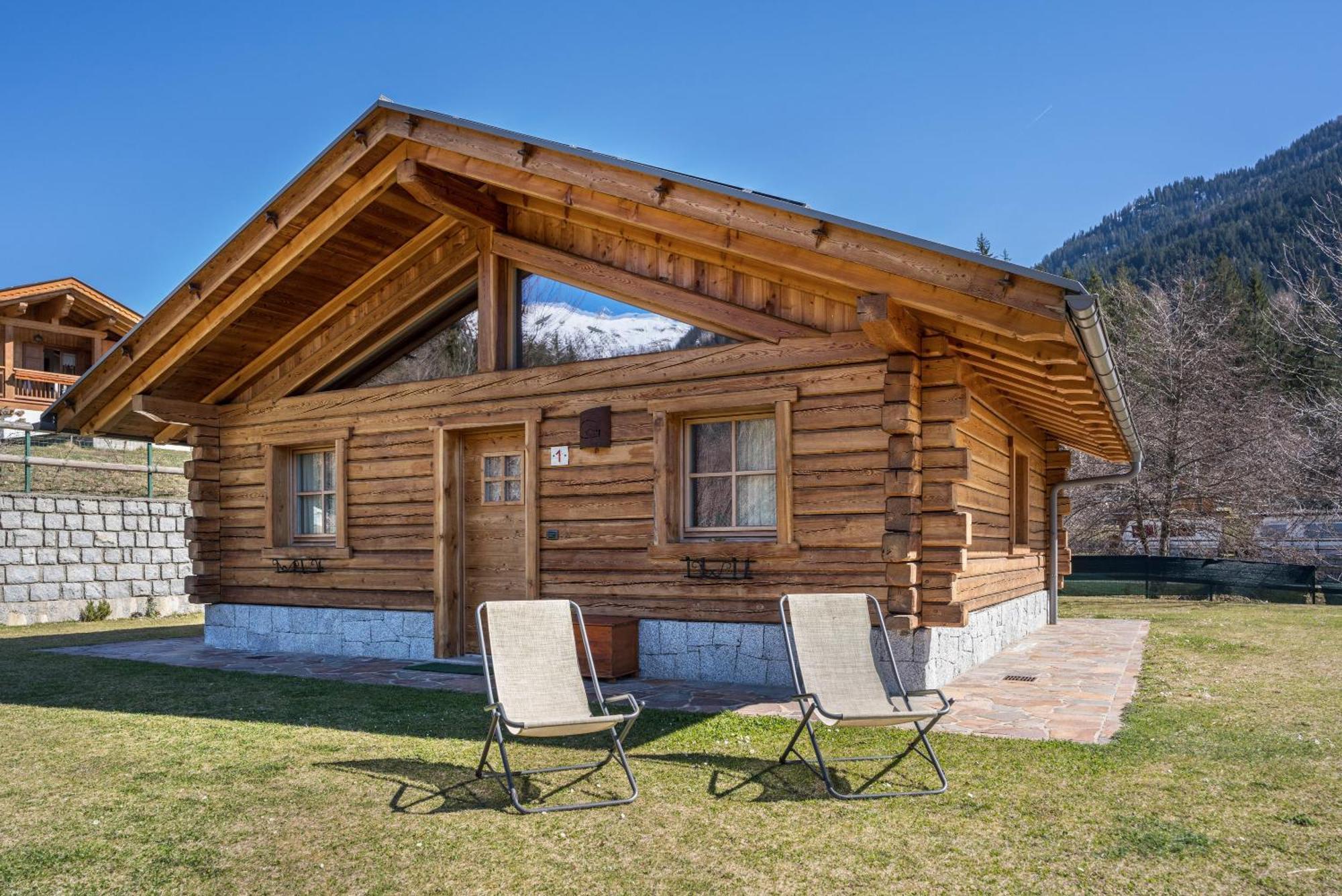 Chalet Camping Fae 1 Madonna Esterno foto